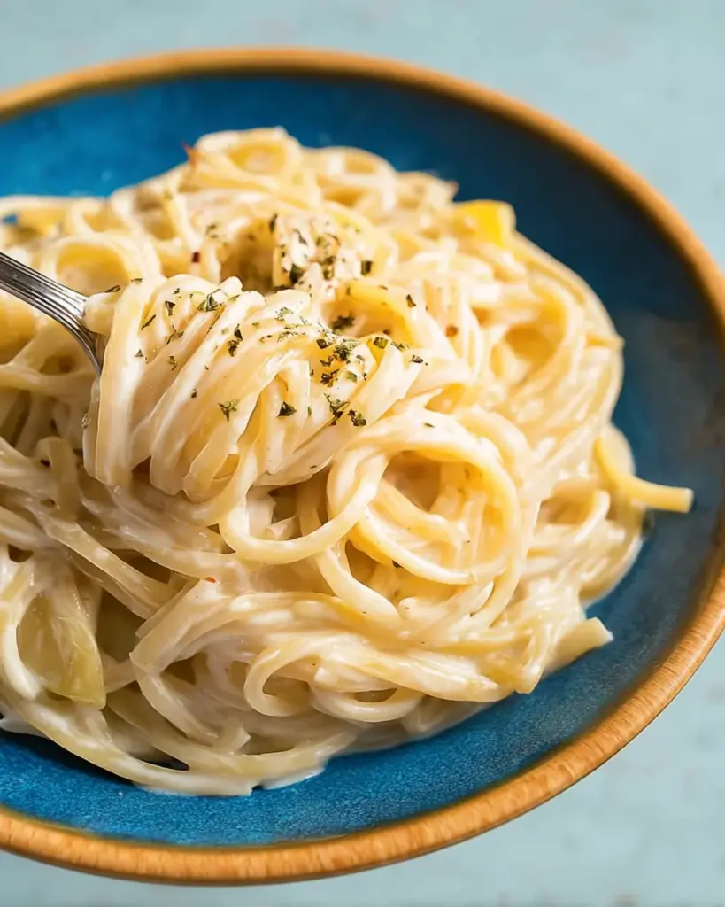10-Minute Cream Cheese Pasta